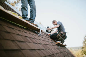Local Roofers in Baldwin City, KS